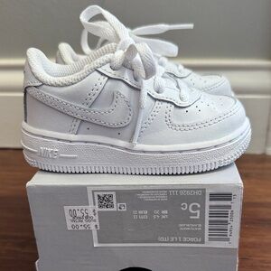 5C - Infant Air Force 1